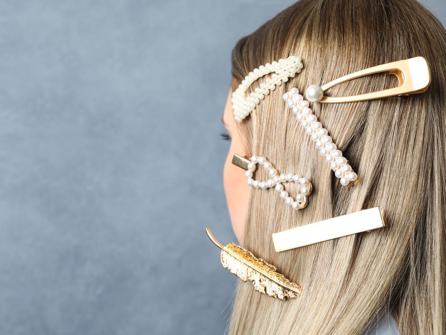 Adorn Your Style: Embrace the Glamour of Head Pieces